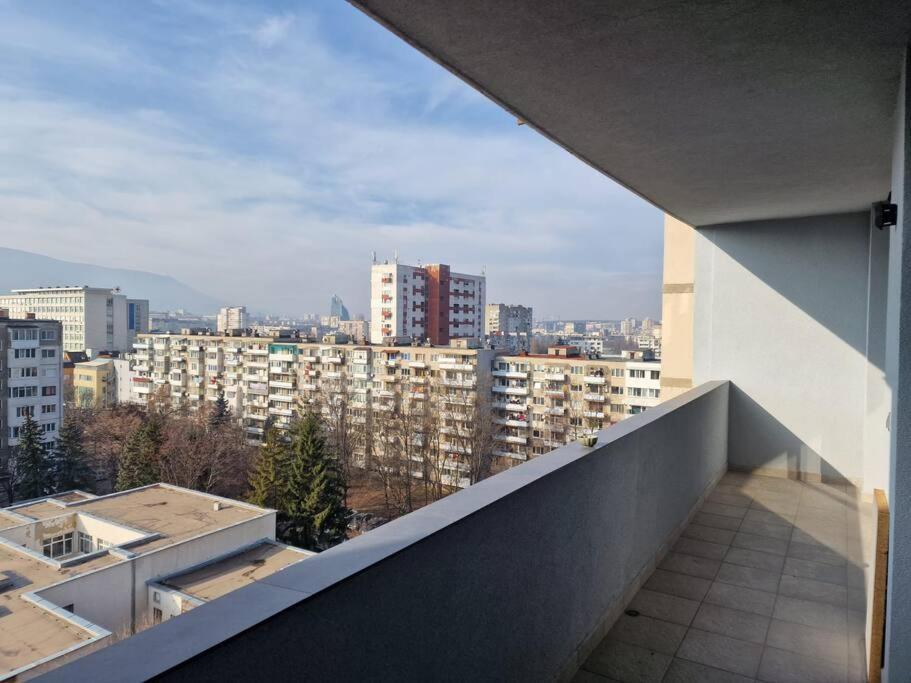 Very Spacious & Modern 3Bed Near Airport & Centre Sofia Eksteriør bilde