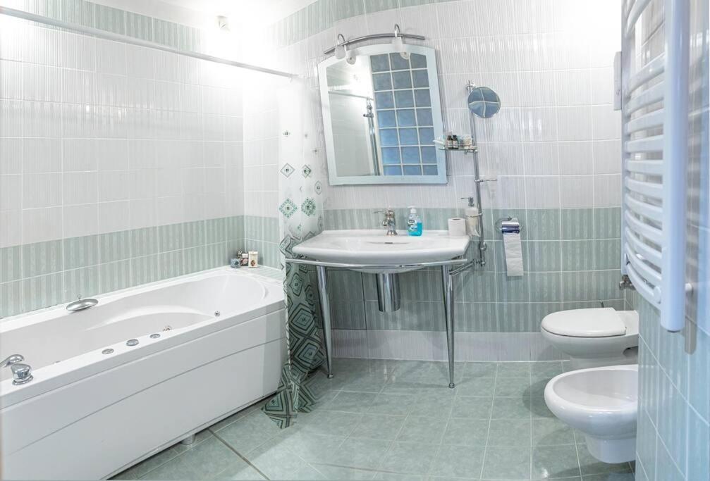 Very Spacious & Modern 3Bed Near Airport & Centre Sofia Eksteriør bilde